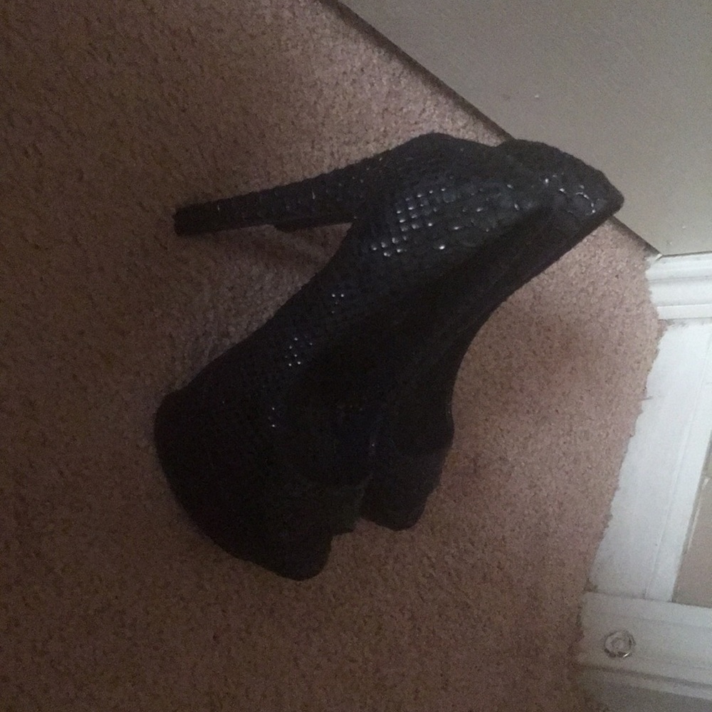 Black high heels*sold*